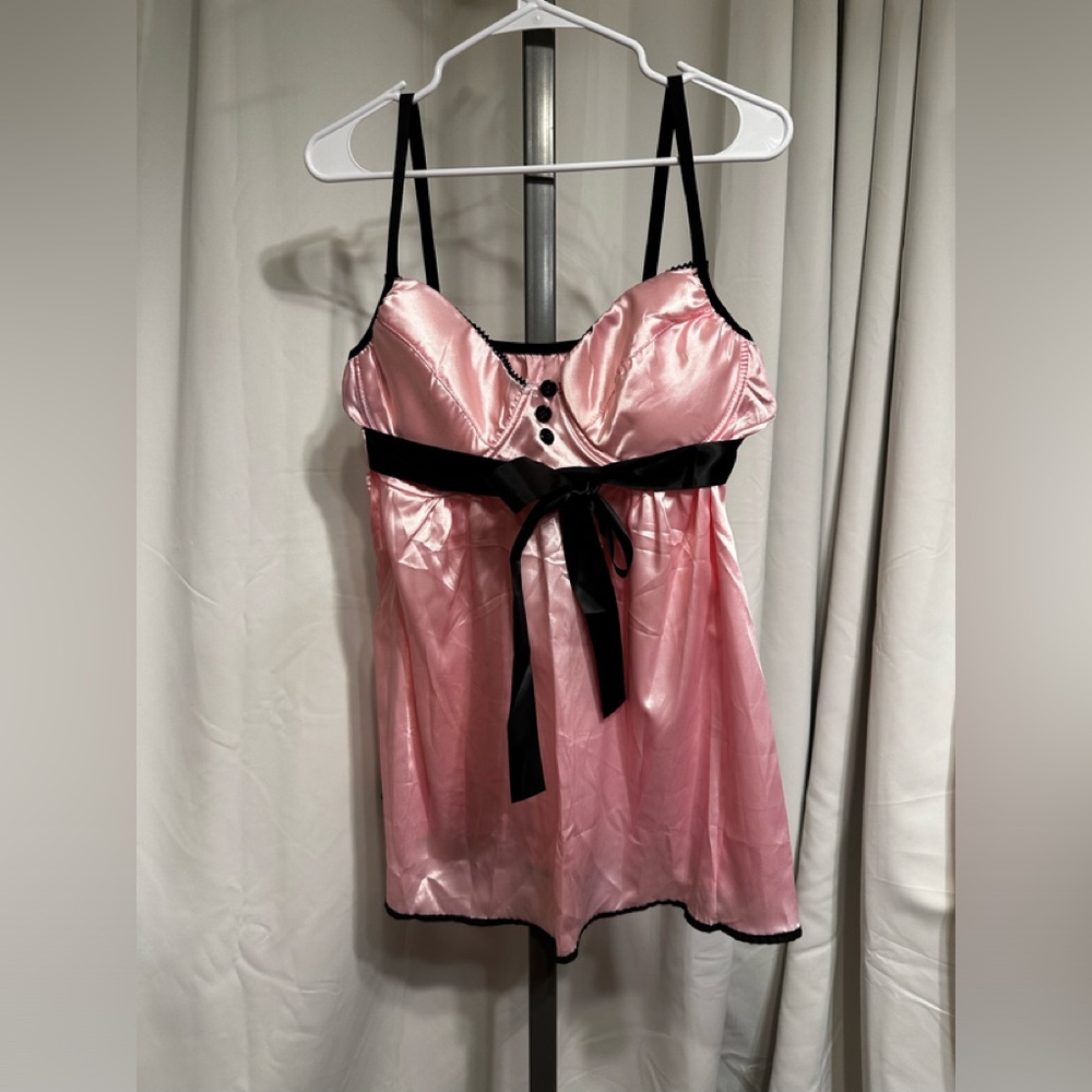 New Pink Satin Tie Shelf Bra Short Nightgown